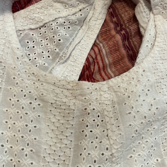 Liz Claiborne sleeveless eyelid cotton peplum top - Picture 5 of 5